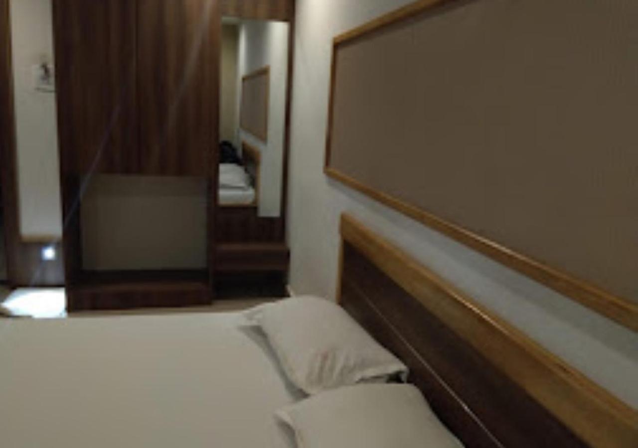 Hotel Jaltarang Kalmath Kankavali Zewnętrze zdjęcie
