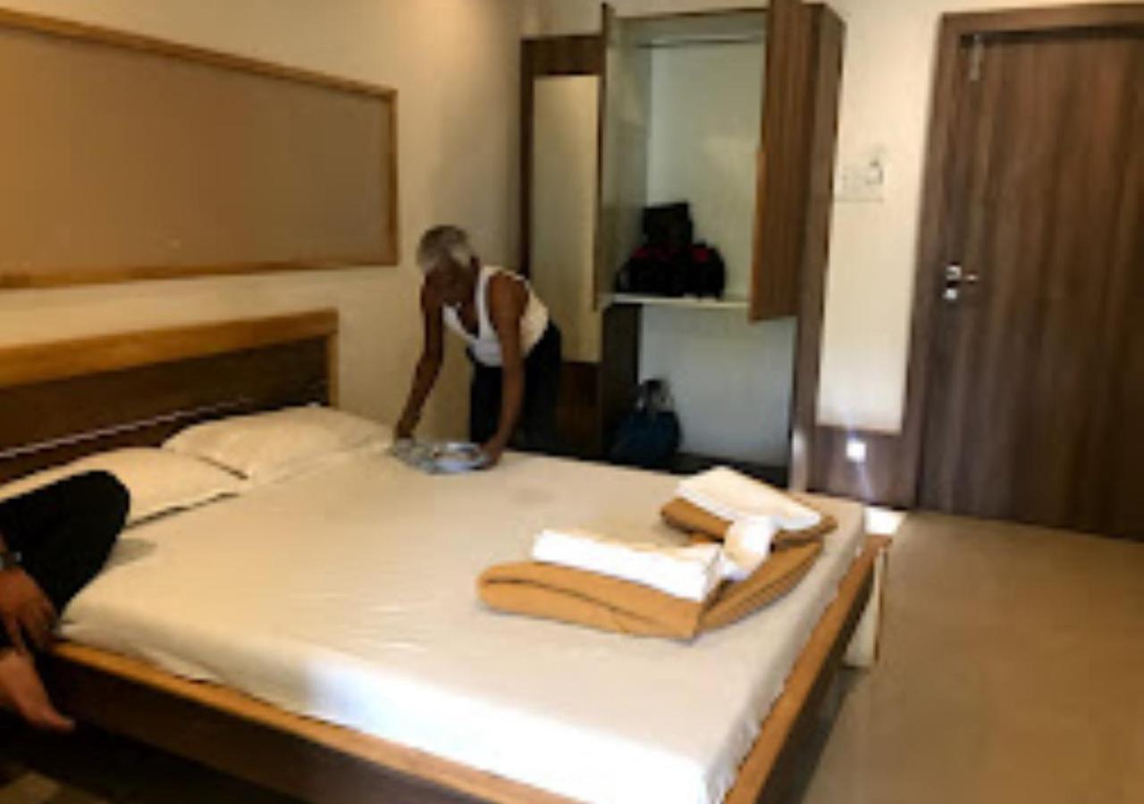 Hotel Jaltarang Kalmath Kankavali Zewnętrze zdjęcie