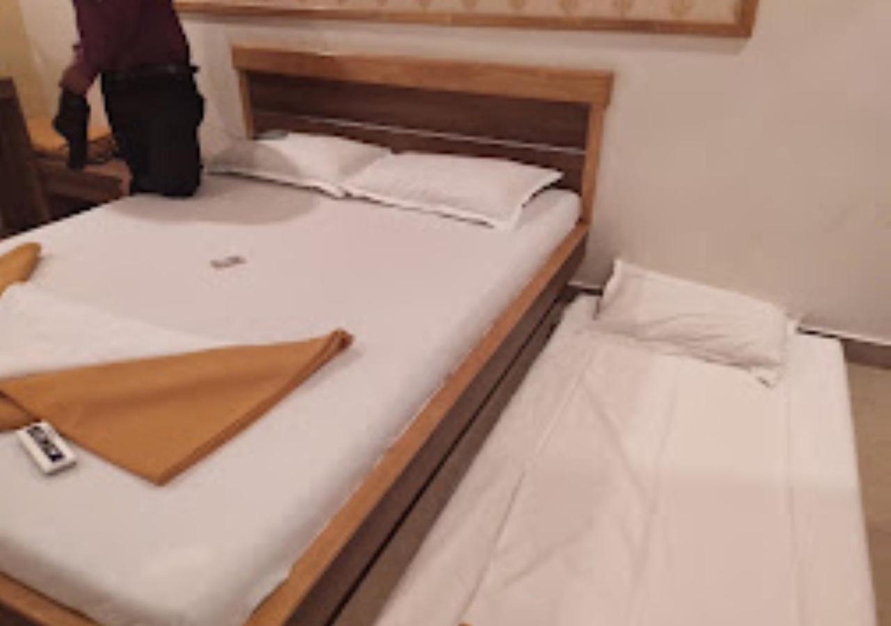 Hotel Jaltarang Kalmath Kankavali Zewnętrze zdjęcie