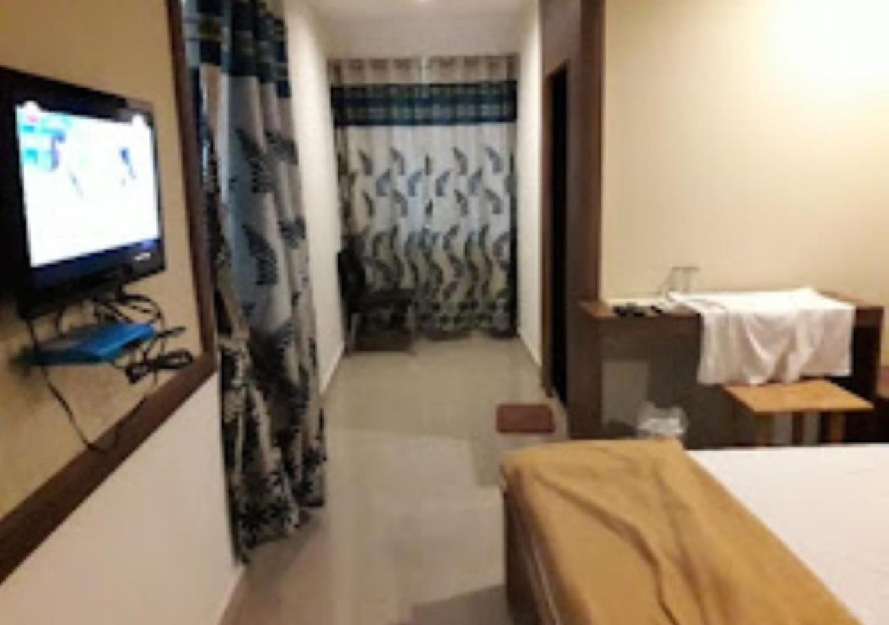 Hotel Jaltarang Kalmath Kankavali Zewnętrze zdjęcie