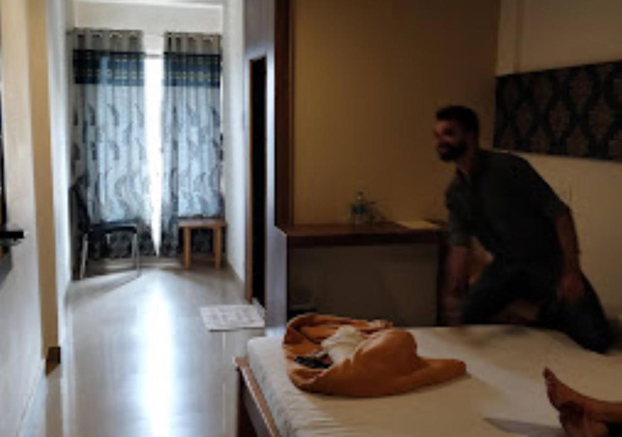 Hotel Jaltarang Kalmath Kankavali Zewnętrze zdjęcie